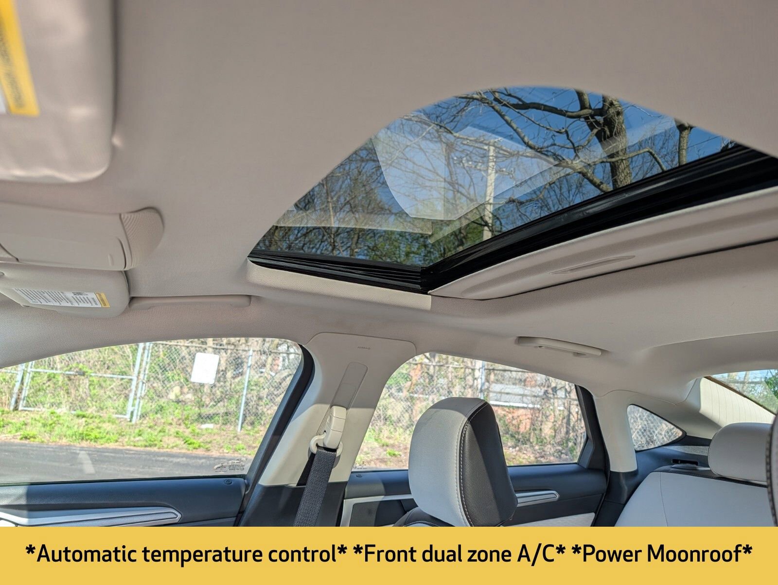 Used 2020 Ford Fusion SE w/ Equipment Group 151A image 5