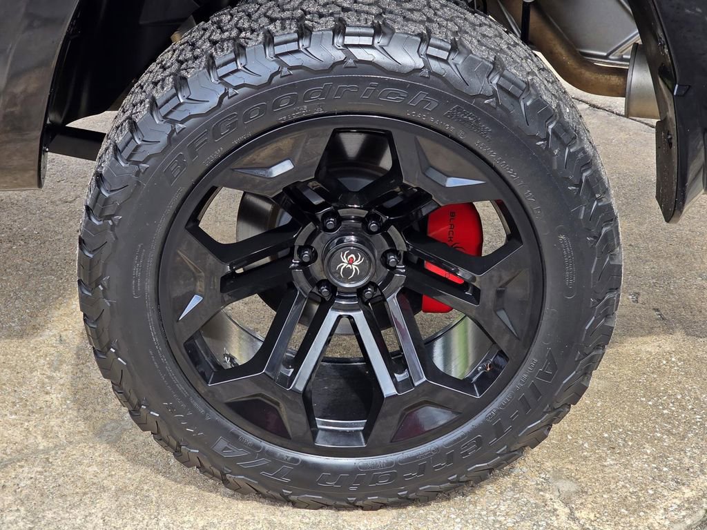 Used 2022 RAM 1500 Laramie AWD/4WD image 40