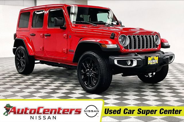 Used 2025 Jeep Wrangler Unlimited Sahara w/ Safety Group image 1