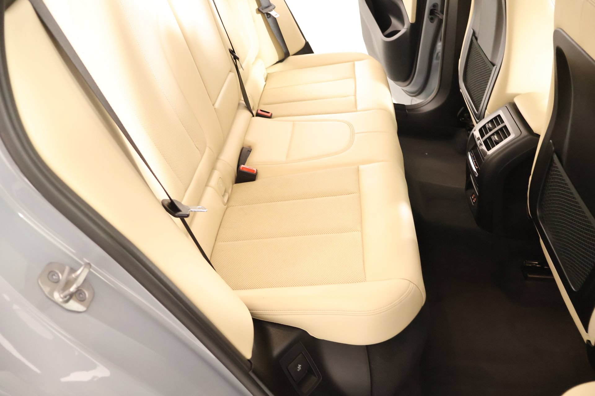 Used 2023 BMW X3 M40i AWD/4WD image 15
