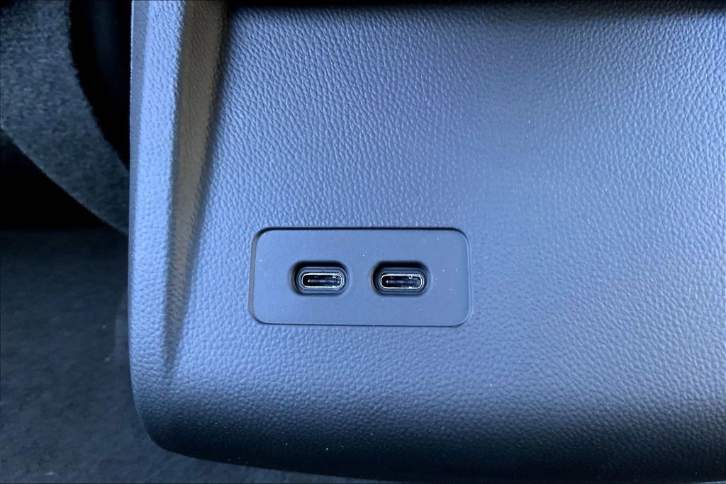 New 2026 Cadillac Lyriq Luxury image 20