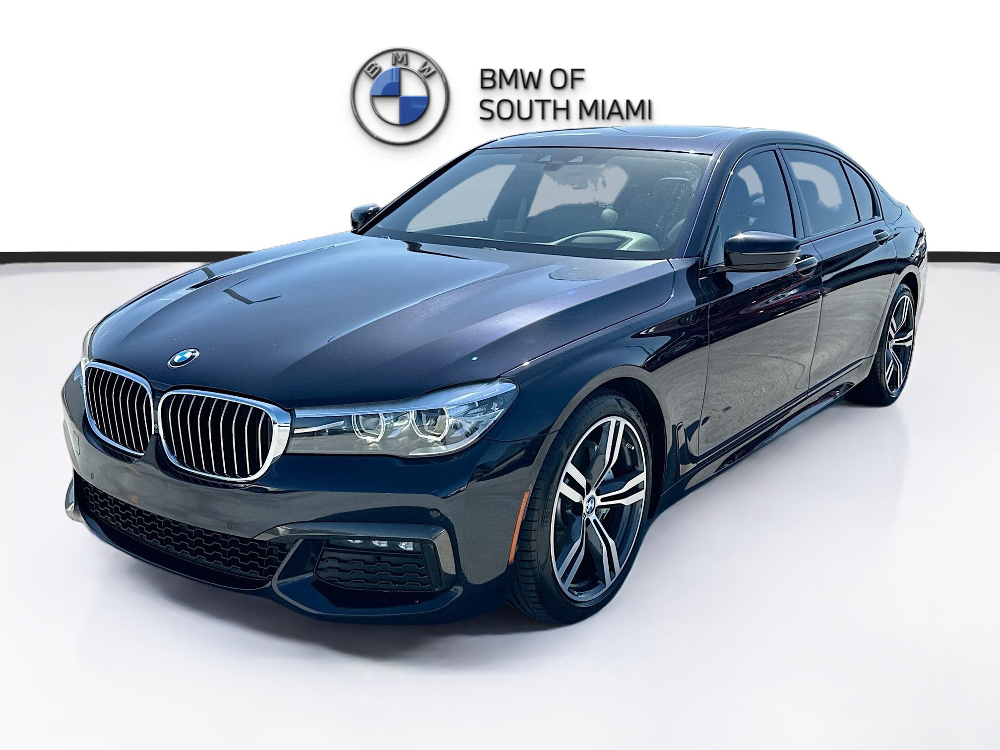 Used 2019 BMW 740i w/ Executive Package RWD image 3