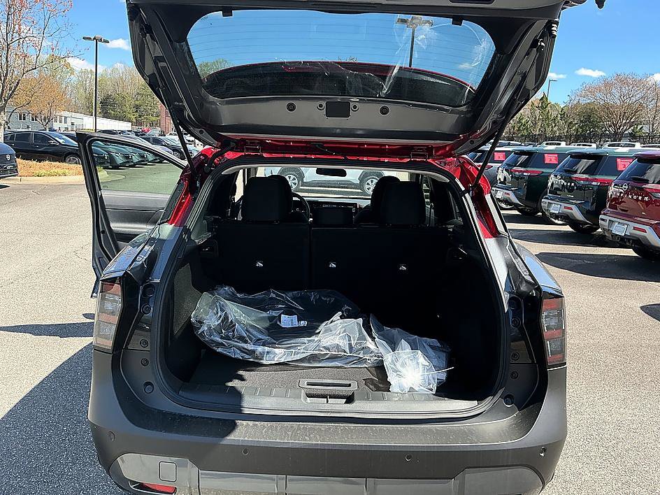 New 2026 Nissan Kicks SV image 20