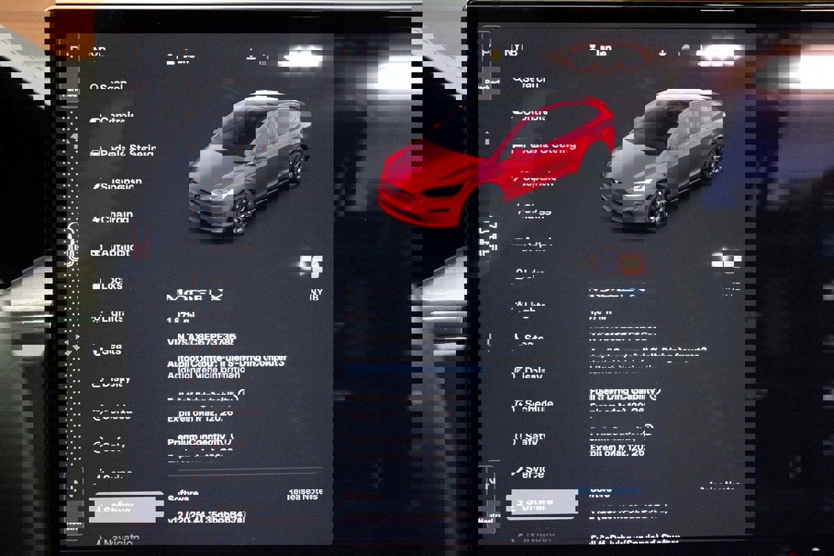 Used 2023 Tesla Model X 6 Seater AWD image 21