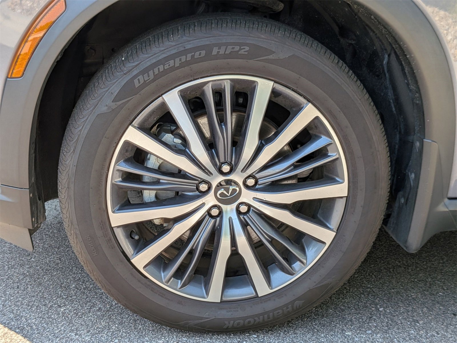Used 2023 INFINITI QX60 Sensory w/ Vision Package image 10