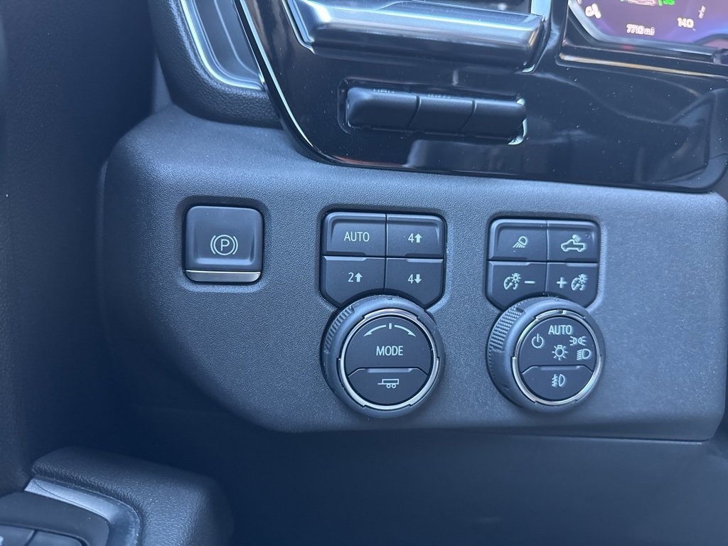 Certified 2023 Chevrolet Silverado 1500 LTZ w/ Technology Package image 29