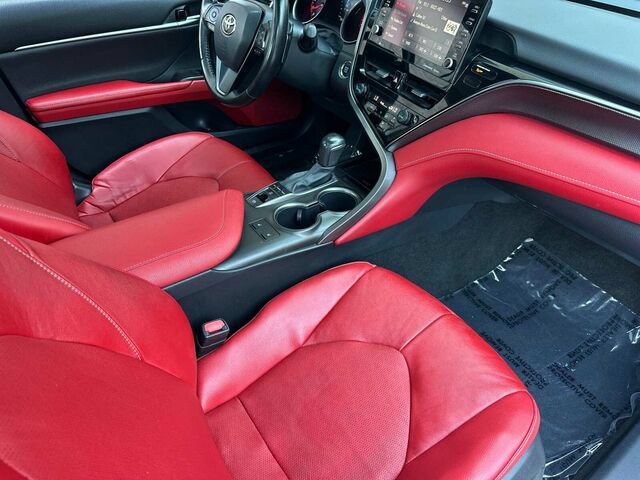 Used 2021 Toyota Camry XSE w/ Carpet Mat Package (TMS) FWD image 18