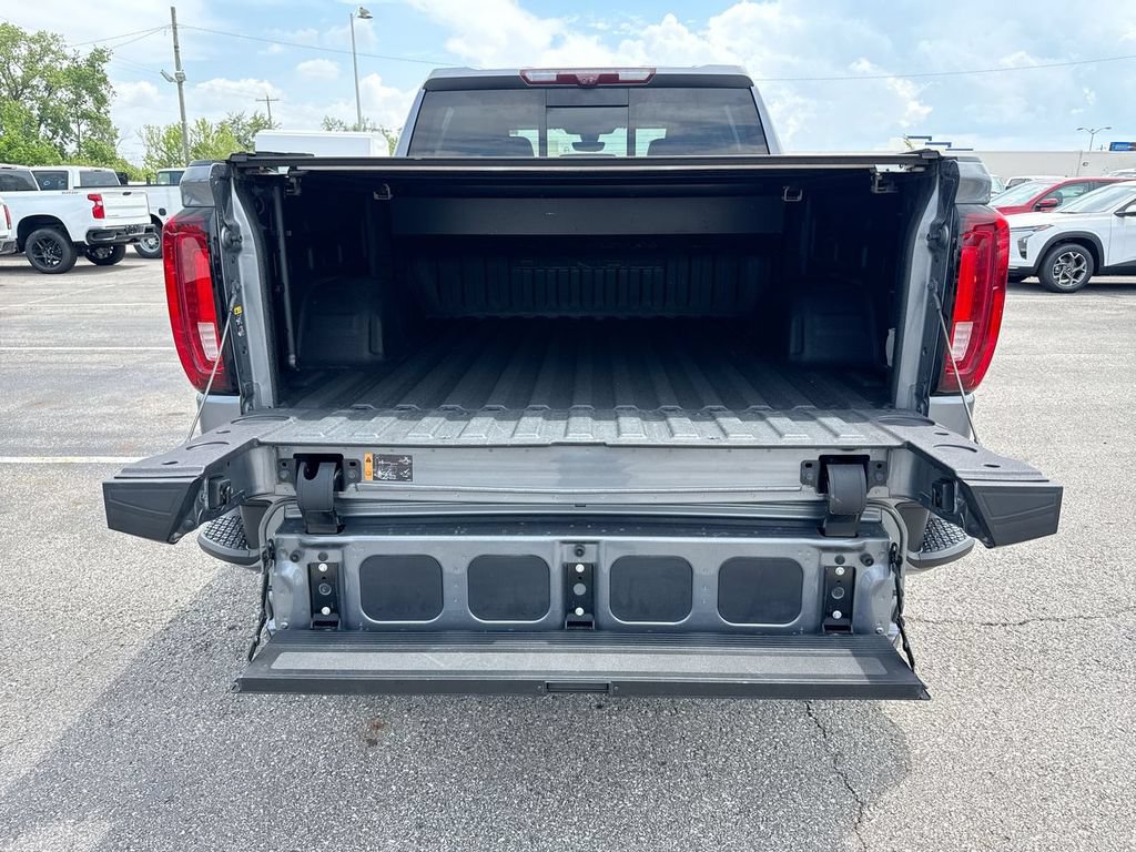 Used 2021 GMC Sierra 1500 Denali w/ Denali Ultimate Package AWD/4WD image 24