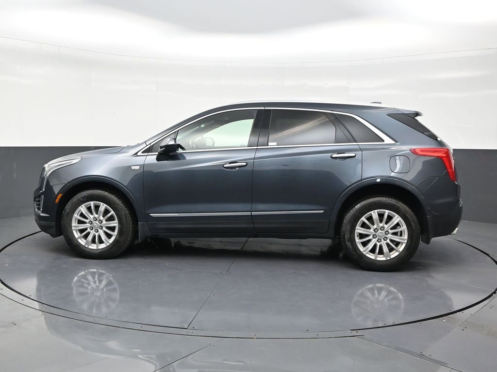 Used 2019 Cadillac XT5 FWD image 2