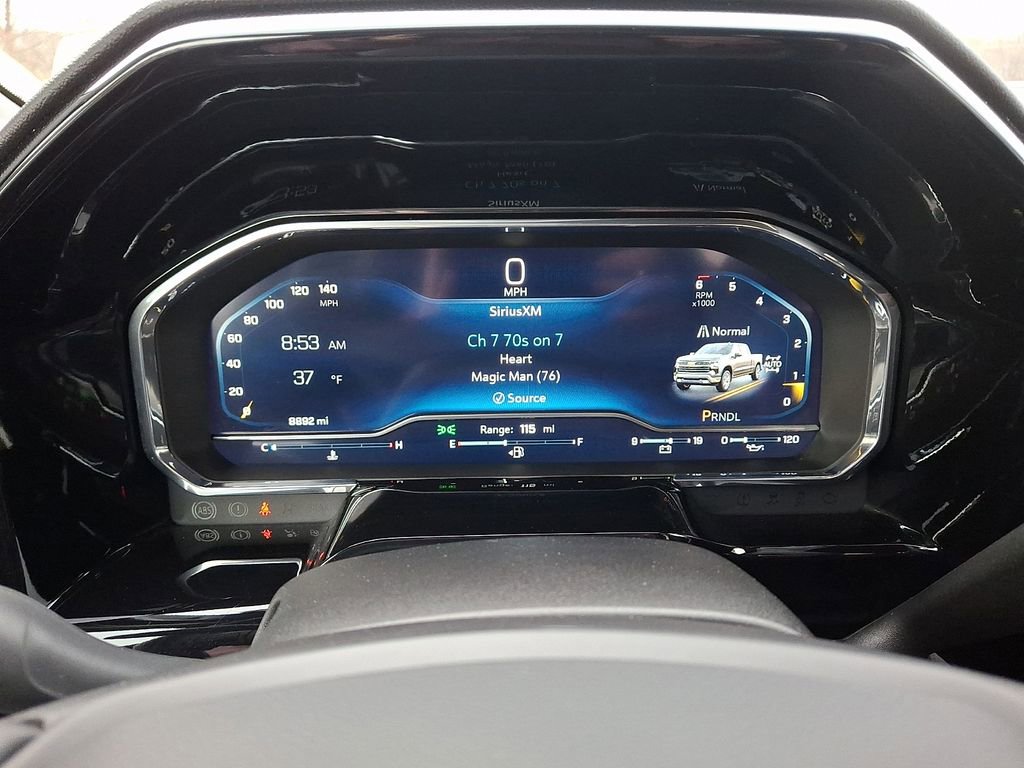 Used 2025 Chevrolet Silverado 1500 LT image 20