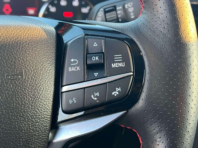 Used 2023 Ford Explorer ST-Line AWD/4WD image 28