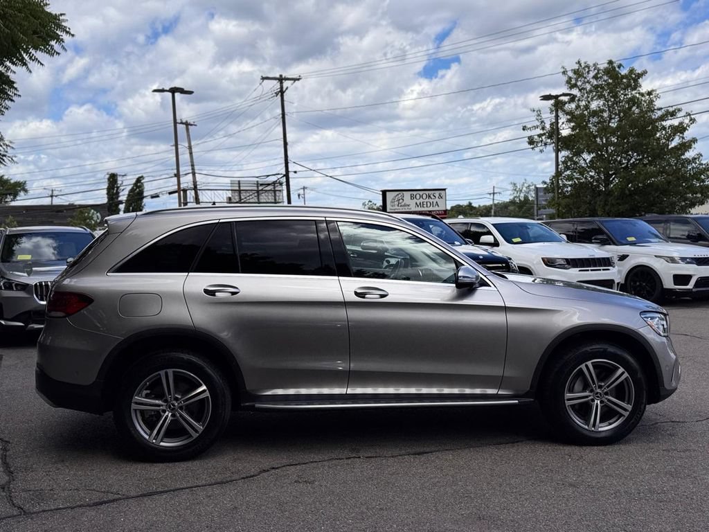 Used 2022 Mercedes-Benz GLC 300 4MATIC w/ Multimedia Package Lite image 7