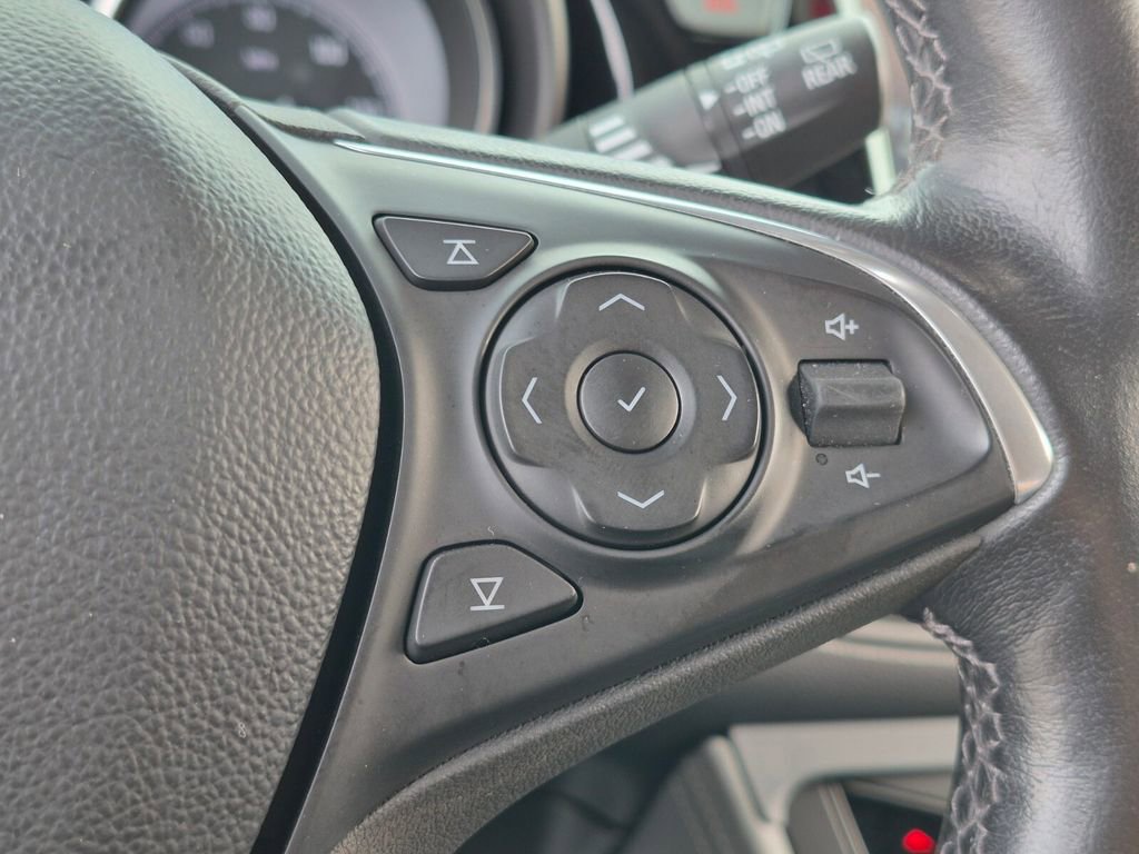 Used 2020 Buick Envision Essence w/ Experience Buick Package image 30