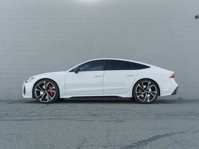 Used 2023 Audi RS 7 Sportback w/ Black Optic Package AWD/4WD image 2