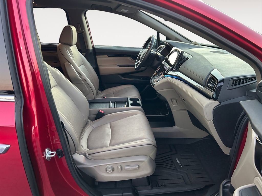 Used 2023 Honda Odyssey Elite image 10