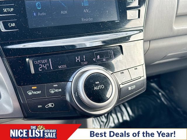 Used 2015 Toyota Prius V Five image 16