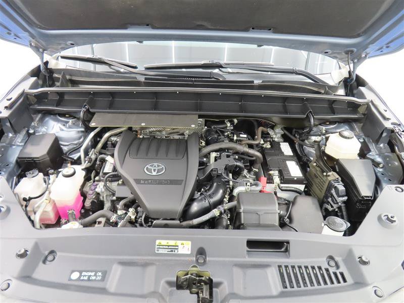 Used 2023 Toyota Highlander XLE FWD image 33