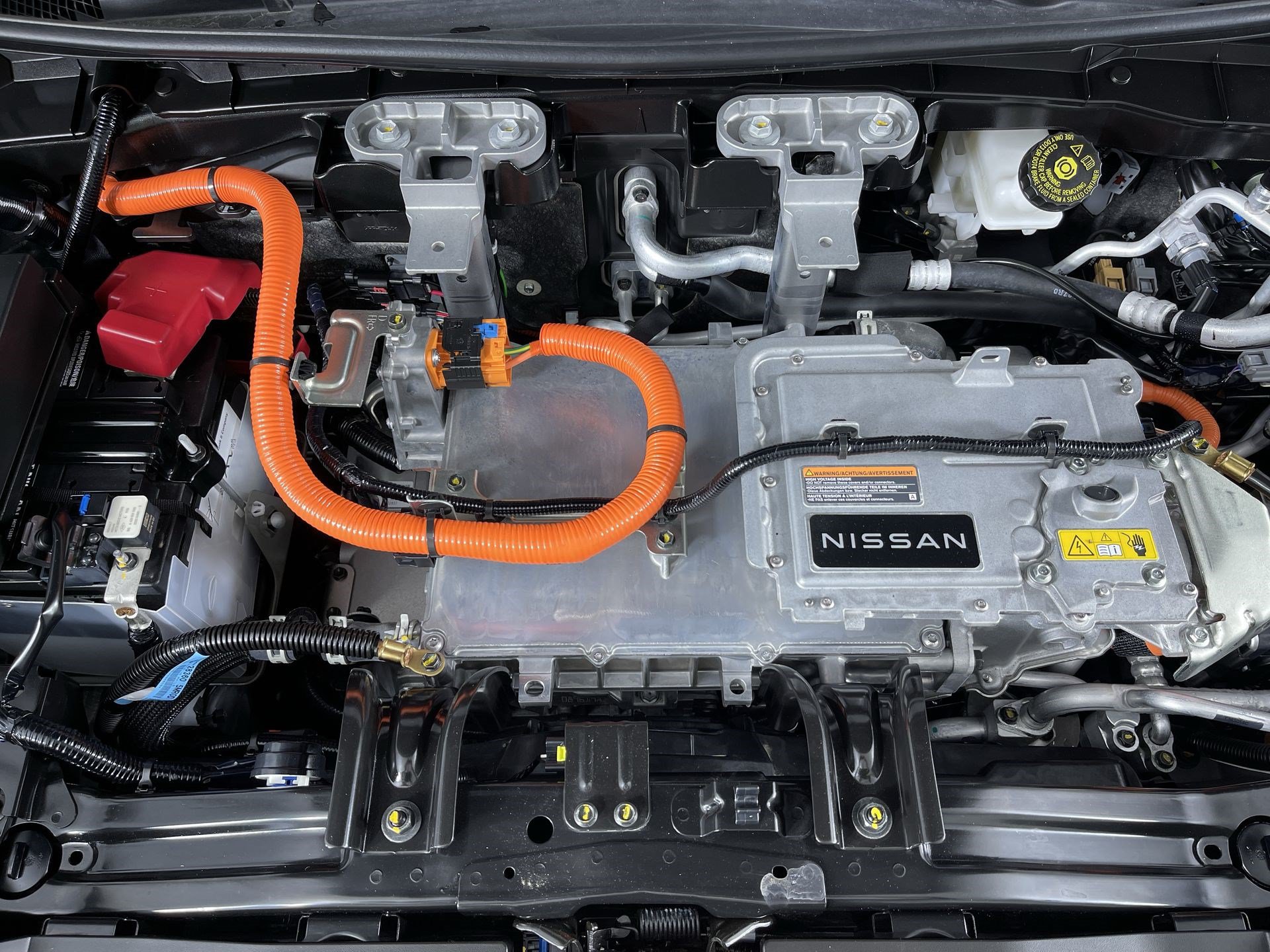 Certified 2024 Nissan Ariya AWD image 28