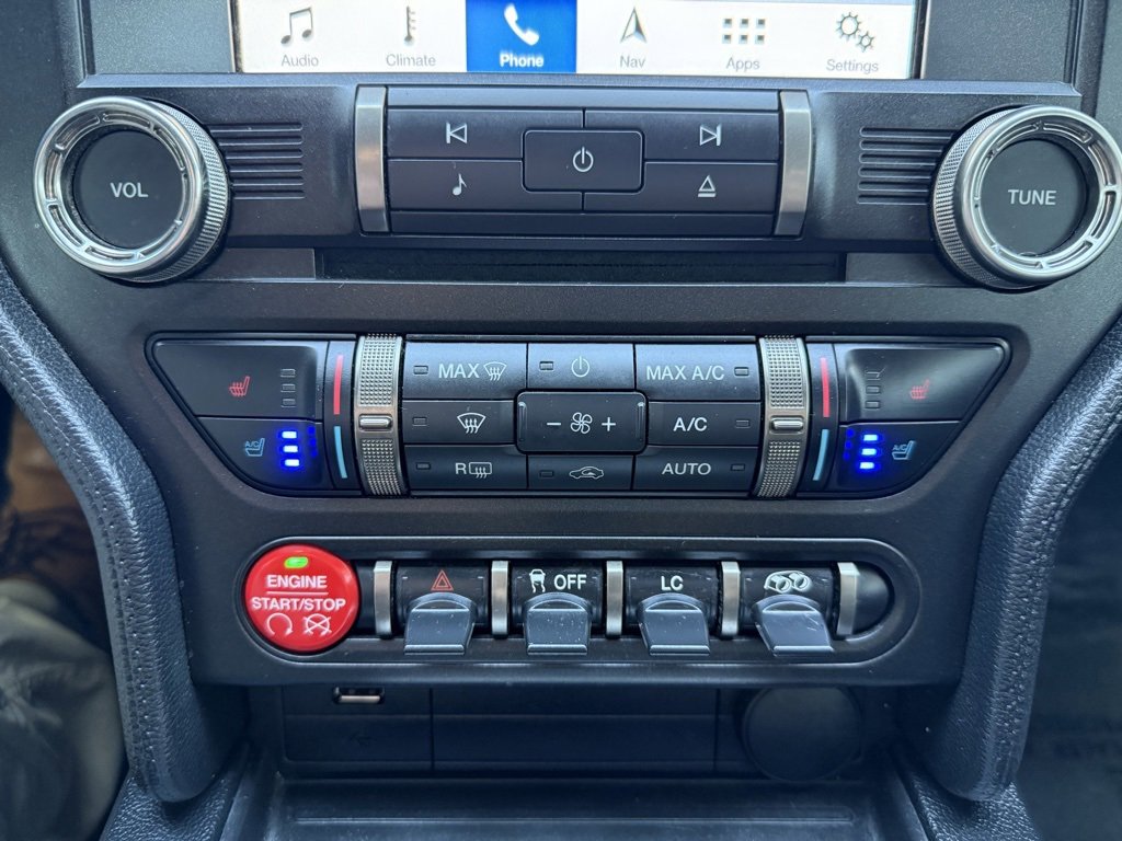 Used 2016 Ford Mustang Shelby GT350 w/ Technology Package image 17