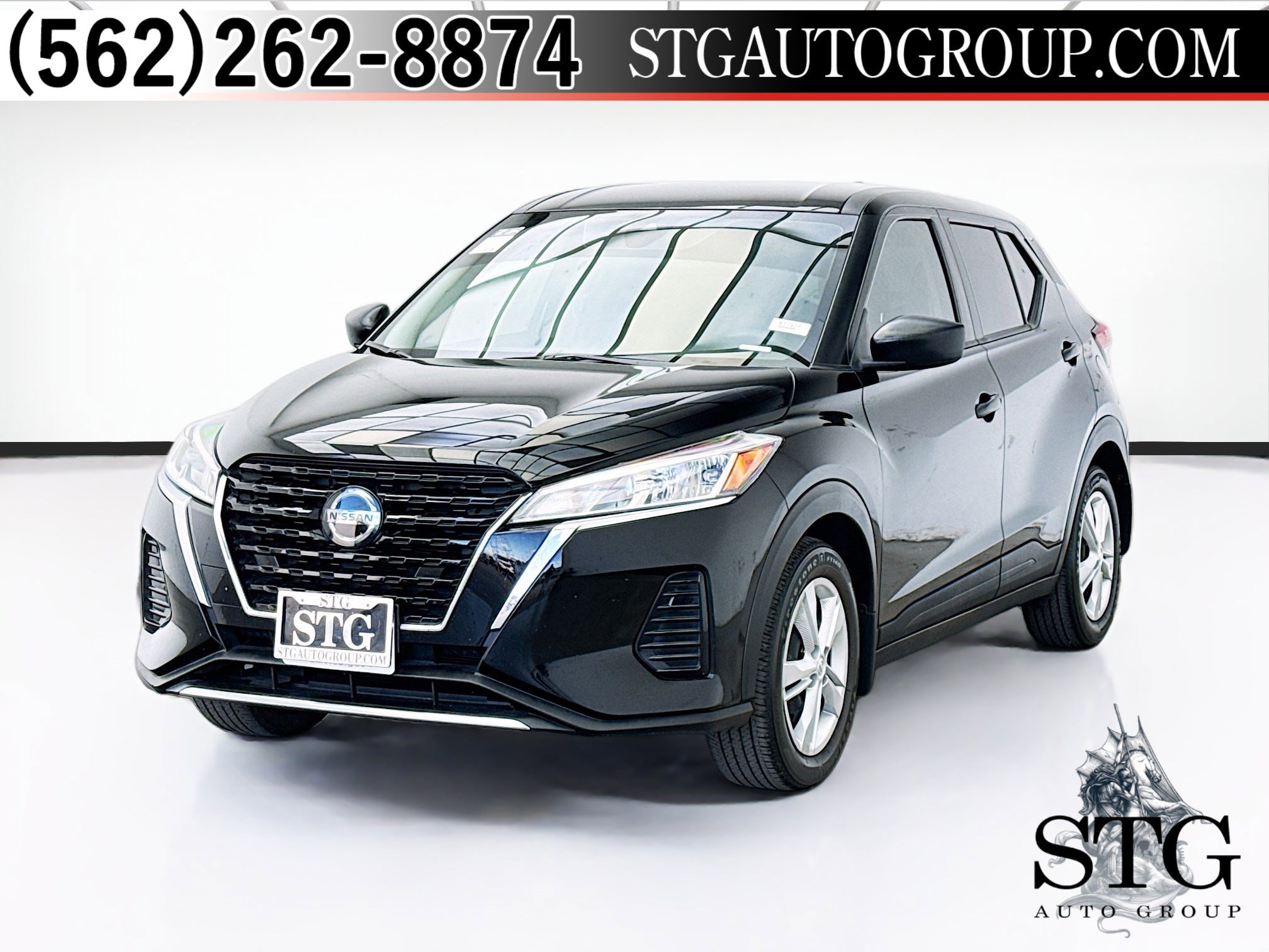 Used 2021 Nissan Kicks S FWD image 1