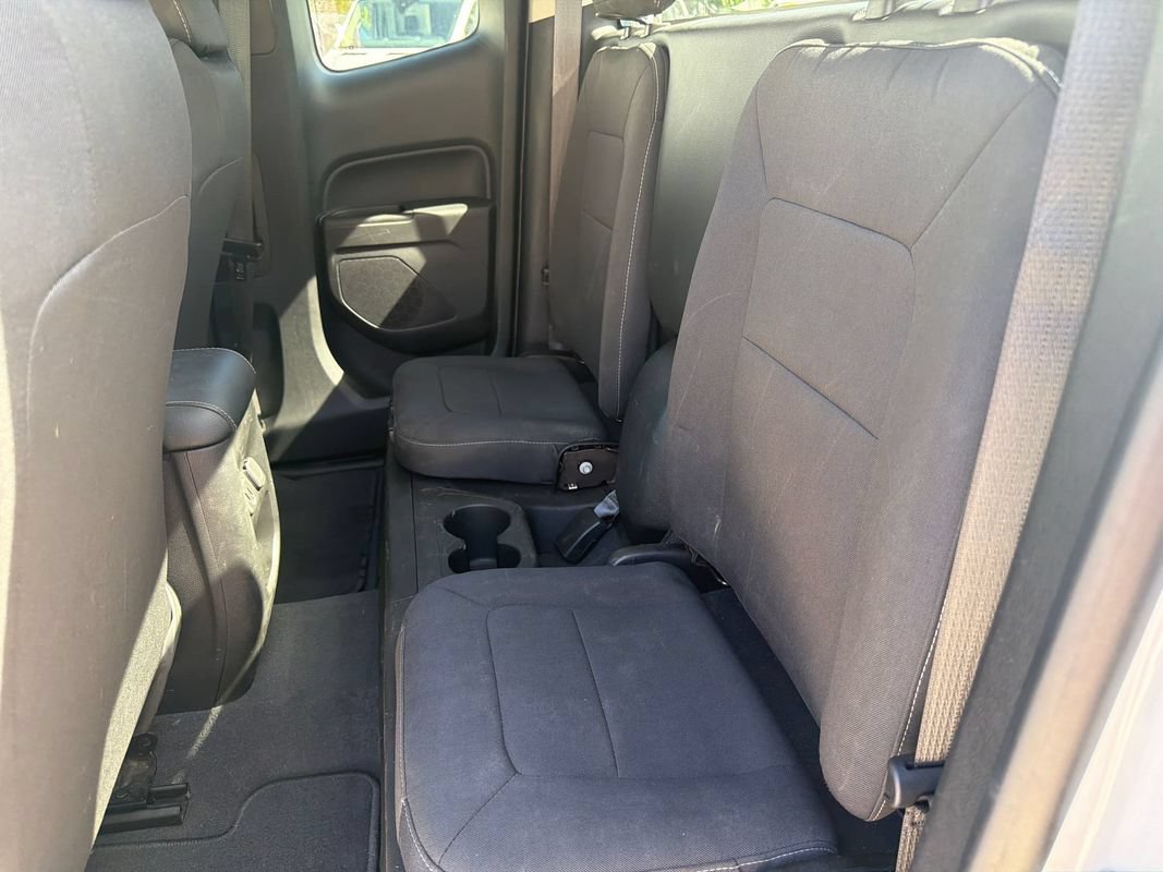 Used 2022 Chevrolet Colorado LT w/ Fleet Safety Package RWD image 14