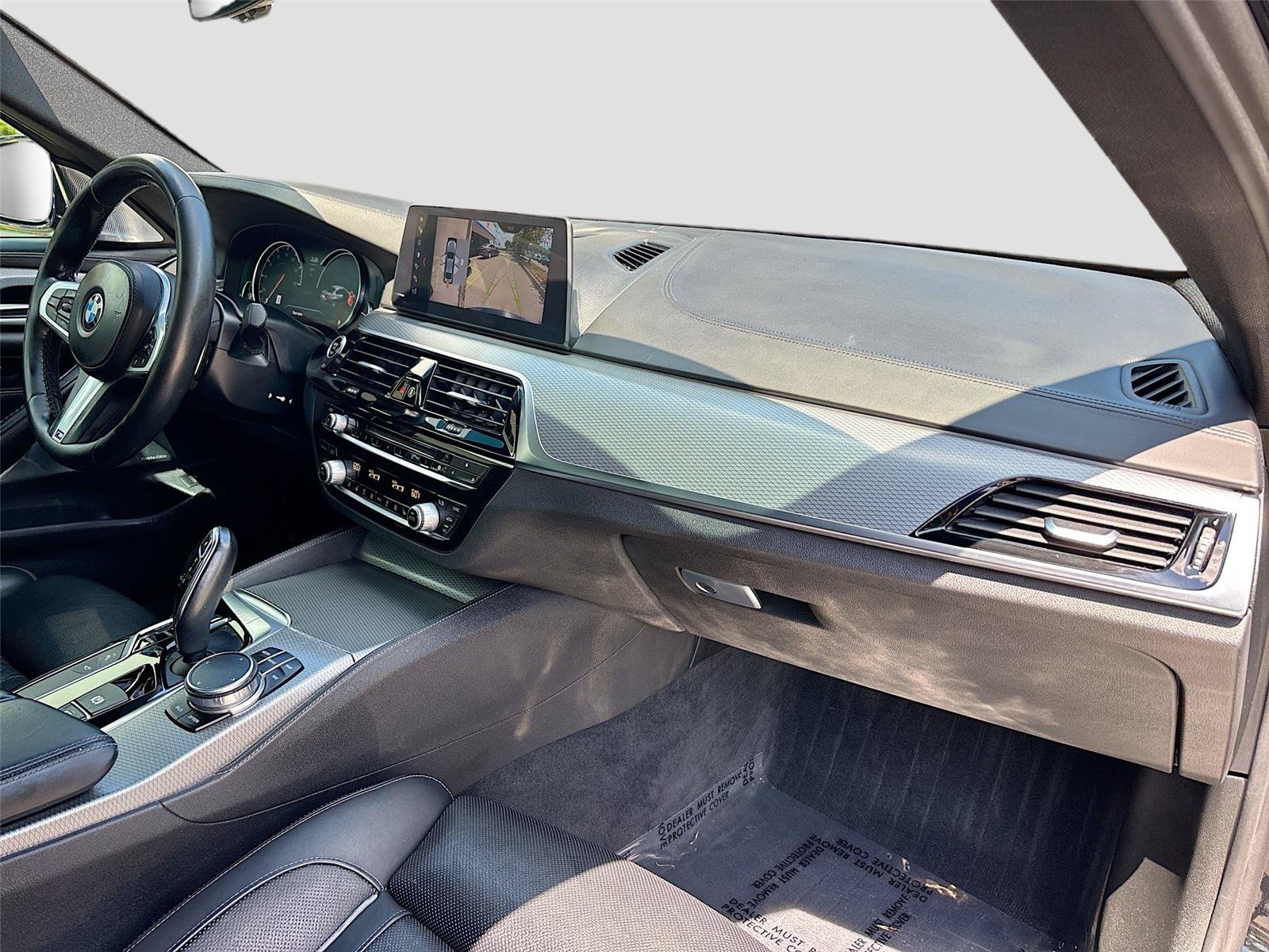 Used 2018 BMW 540i w/ M Sport Package RWD image 31