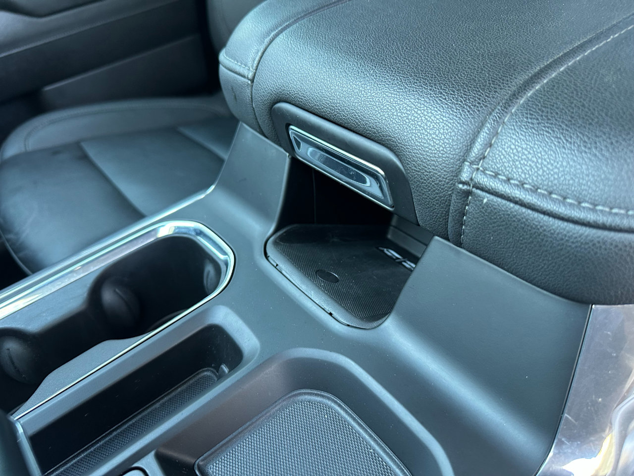 Used 2024 GMC Sierra 1500 Elevation w/ Elevation Premium Package image 46