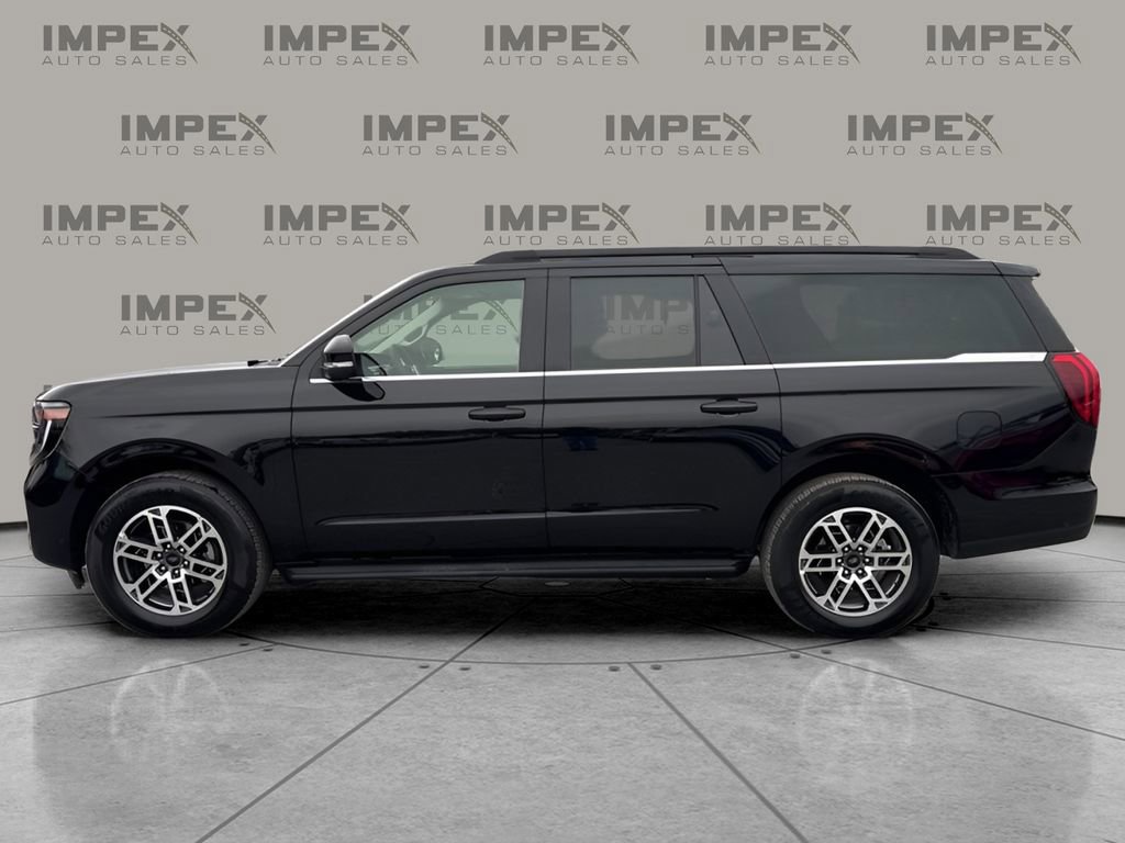 Used 2025 Ford Expedition Max Active image 2