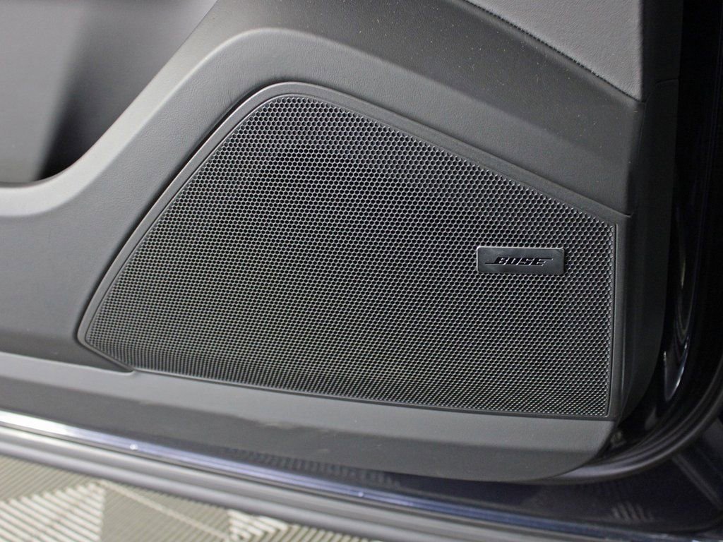 Certified 2025 Porsche Cayenne S image 17