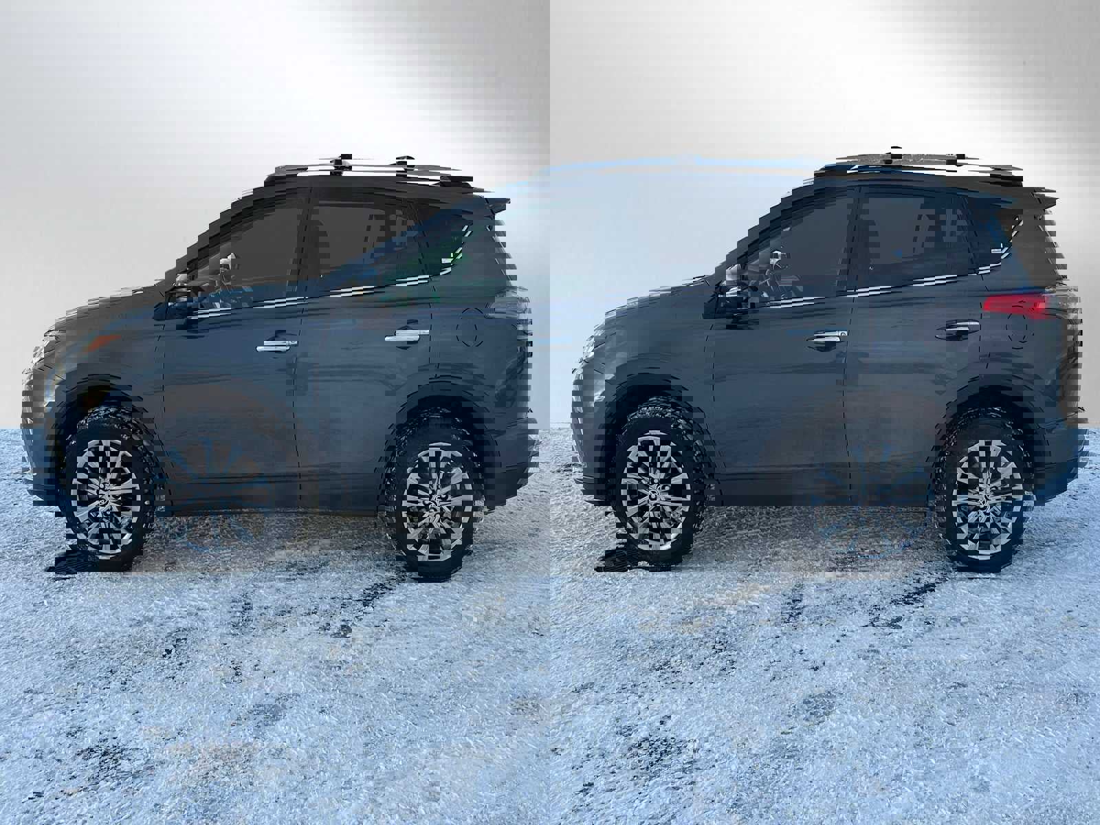 Used 2017 Toyota RAV4 Limited image 6