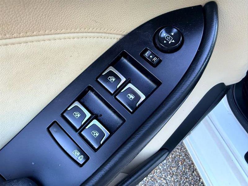 Used 2018 Cadillac CTS Luxury image 18