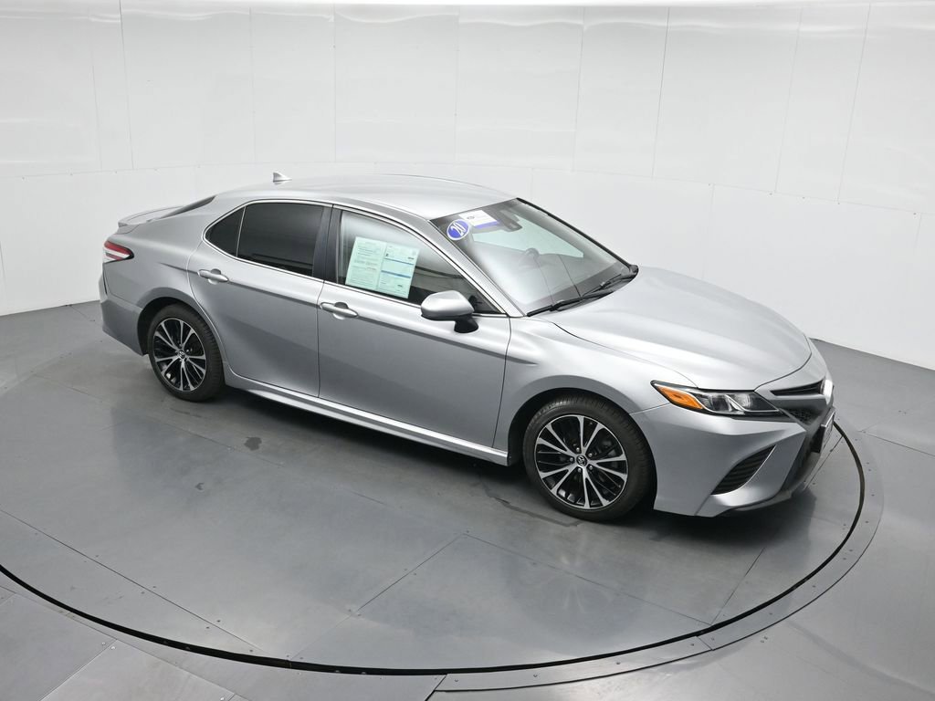 Used 2020 Toyota Camry SE image 36