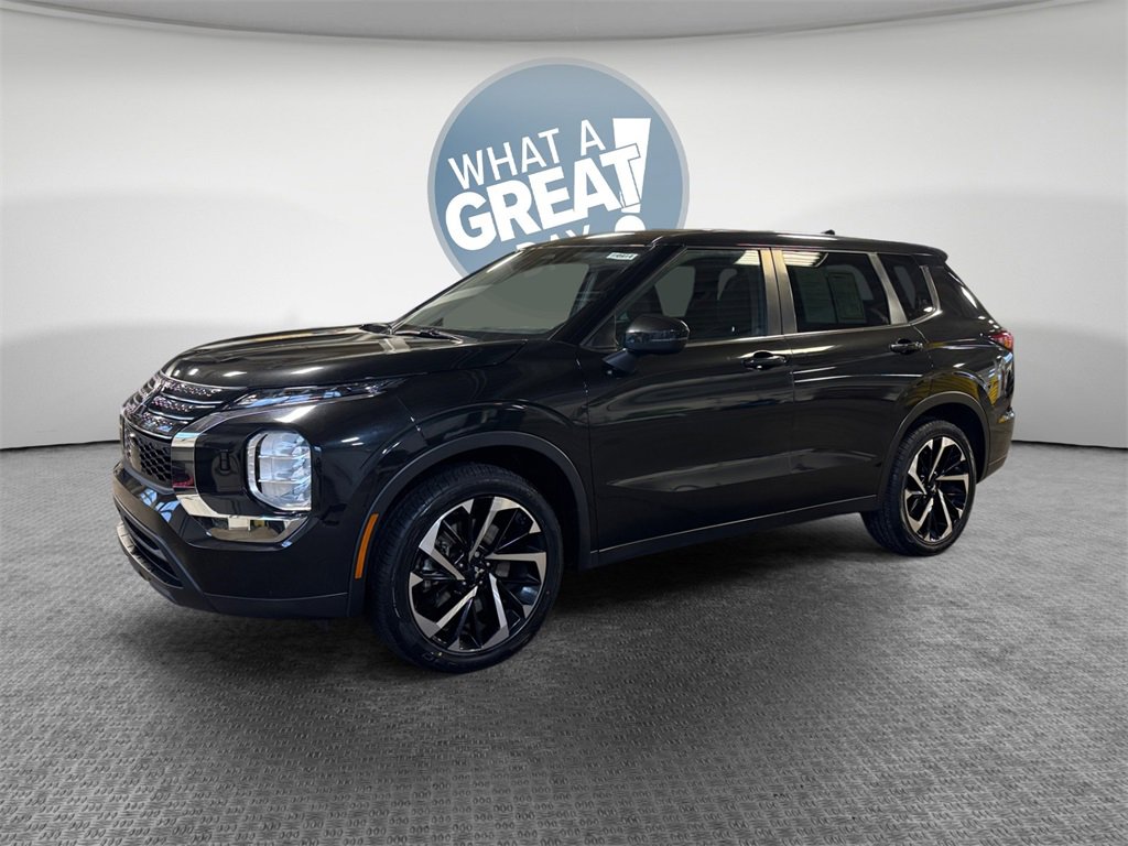 Used 2022 Mitsubishi Outlander ES image 8