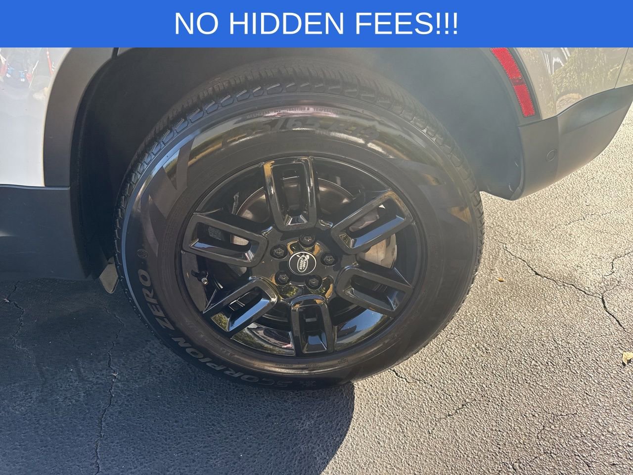 Used 2023 Land Rover Defender 110 S image 14