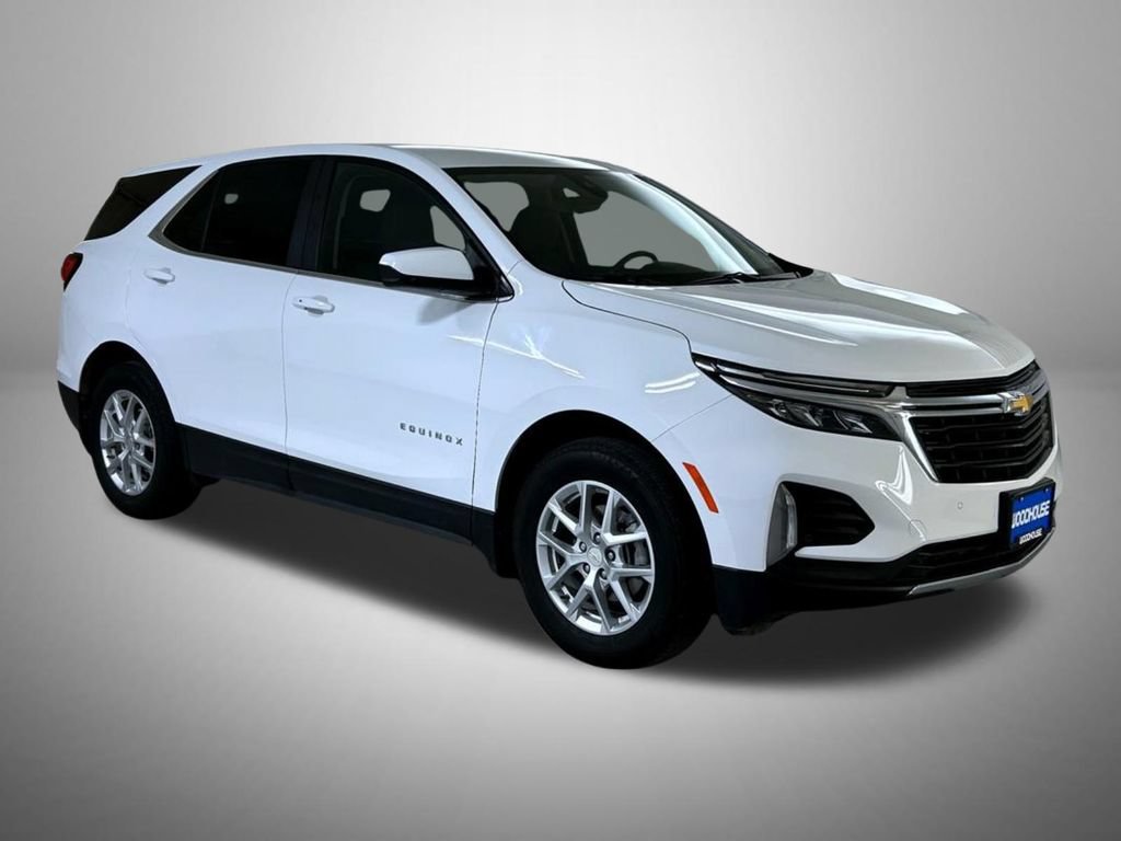 Certified 2024 Chevrolet Equinox LT w/ LPO, Cargo Package AWD/4WD image 4
