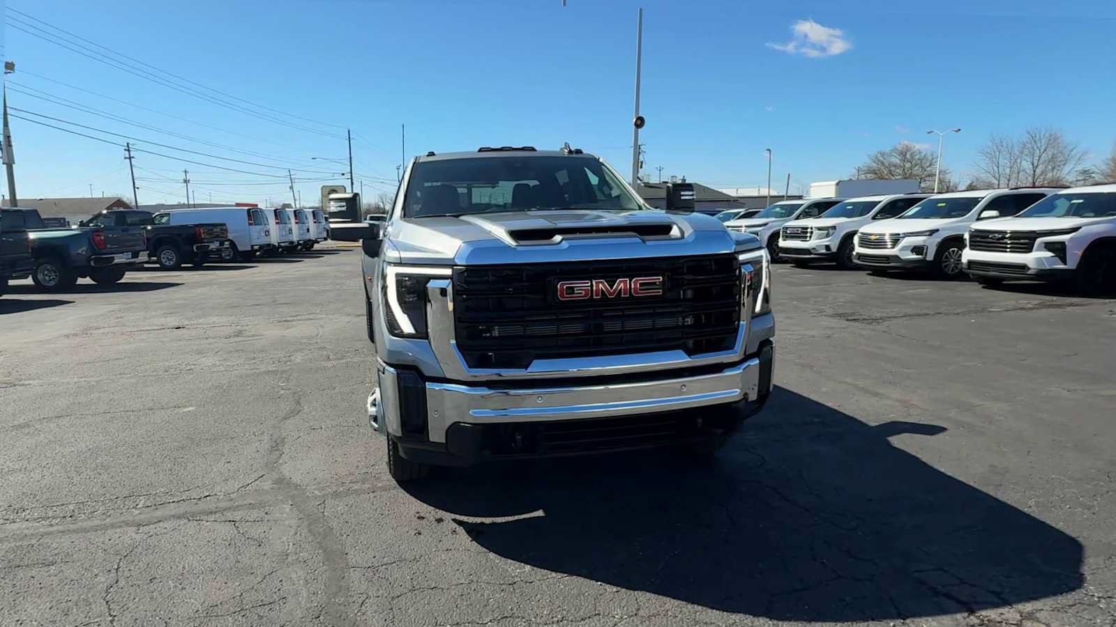 New 2026 GMC Sierra 3500 Pro w/ 1SA Pro Safety Plus Package AWD/4WD image 3