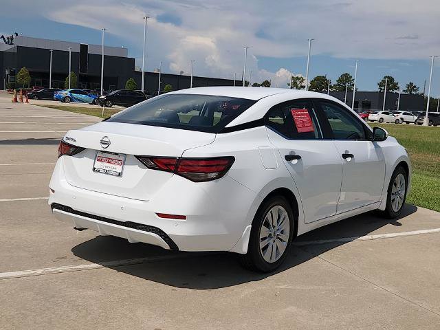 Certified 2025 Nissan Sentra S FWD image 5