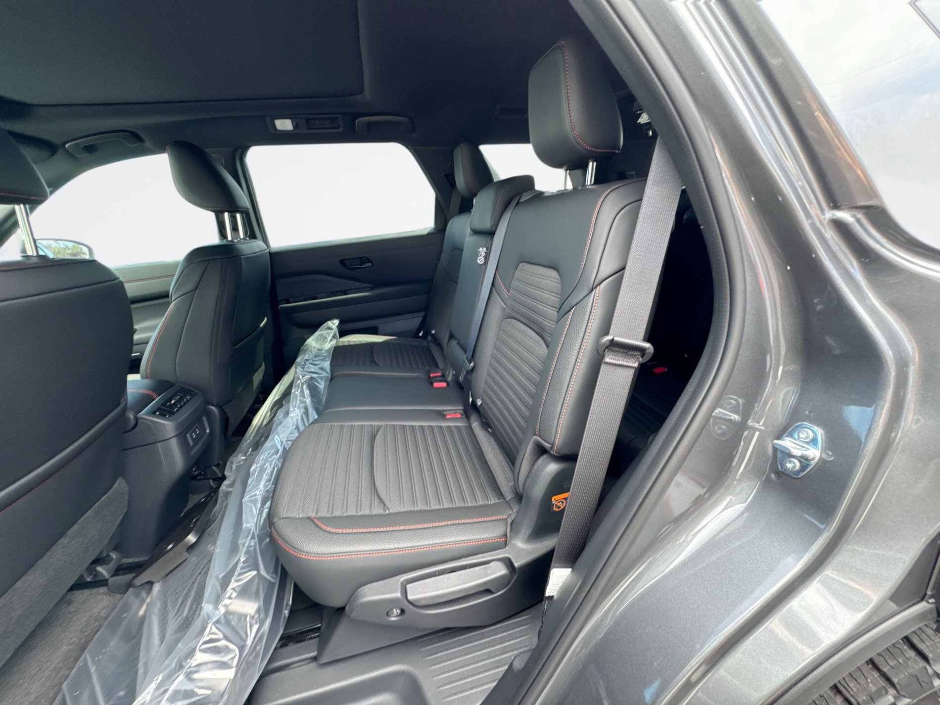 New 2026 Nissan Pathfinder Rock Creek AWD/4WD image 14