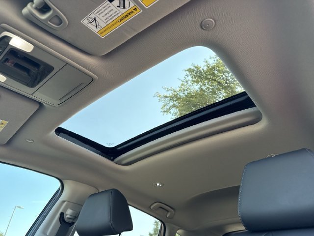 Certified 2025 Acura ADX AWD image 23
