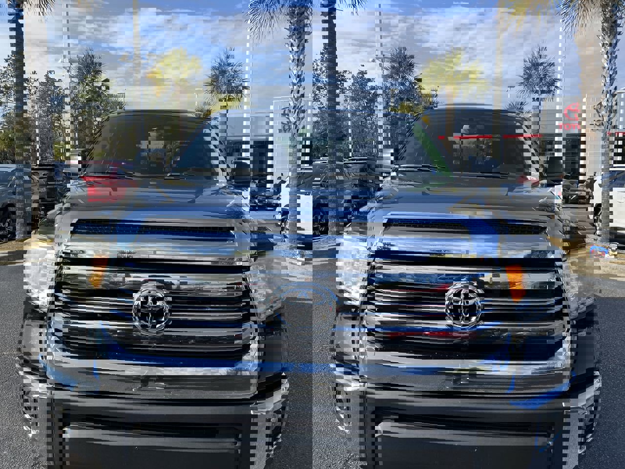 Used 2017 Toyota Tundra SR5 image 3