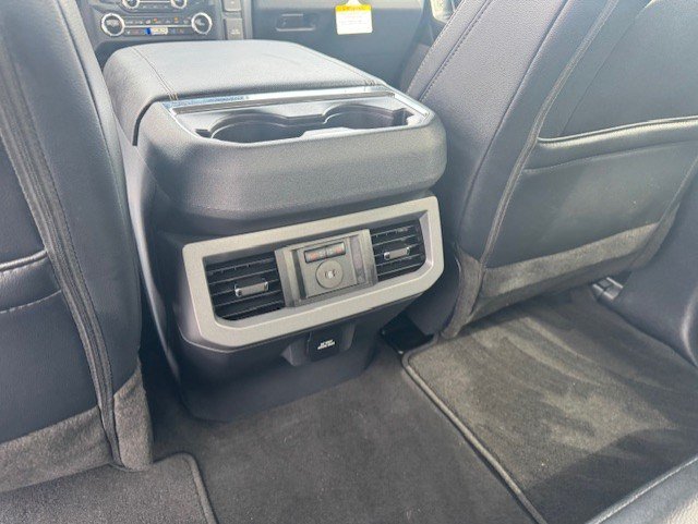 Used 2026 Ford F250 Lariat AWD/4WD image 28