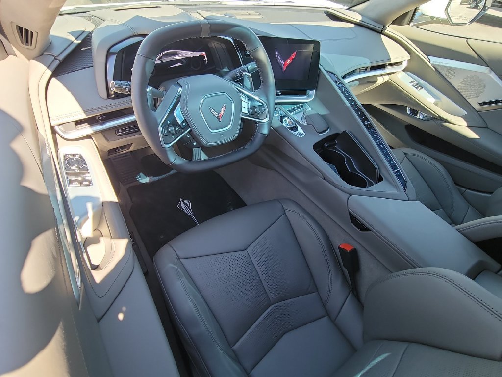 Used 2025 Chevrolet Corvette Stingray Premium Cpe RWD image 21