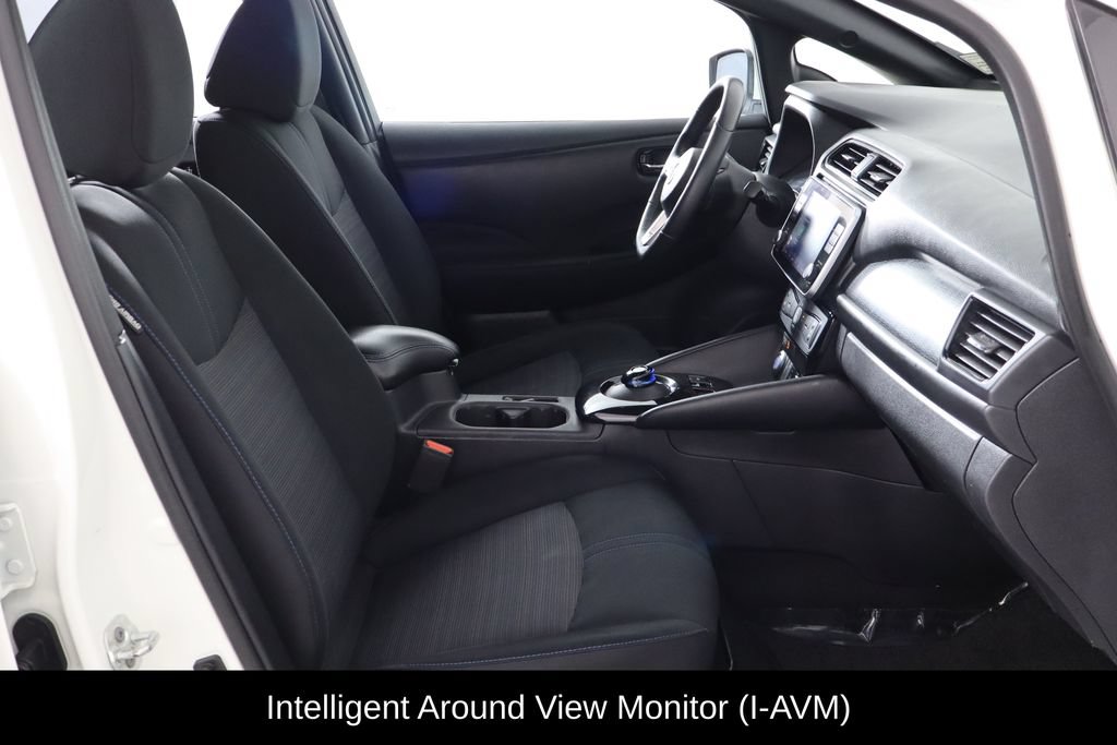 Used 2021 Nissan Leaf SV w/ SV Technology Package FWD image 16