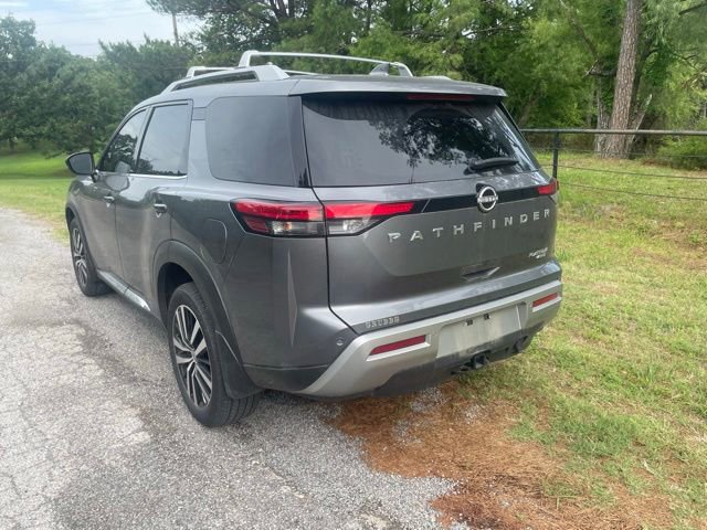 Used 2025 Nissan Pathfinder Platinum w/ Cargo Package AWD/4WD image 5