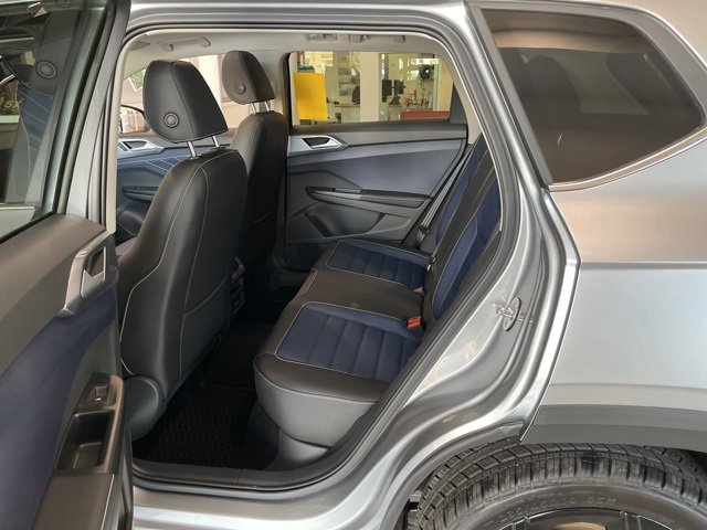 New 2026 Volkswagen Taos SEL image 8