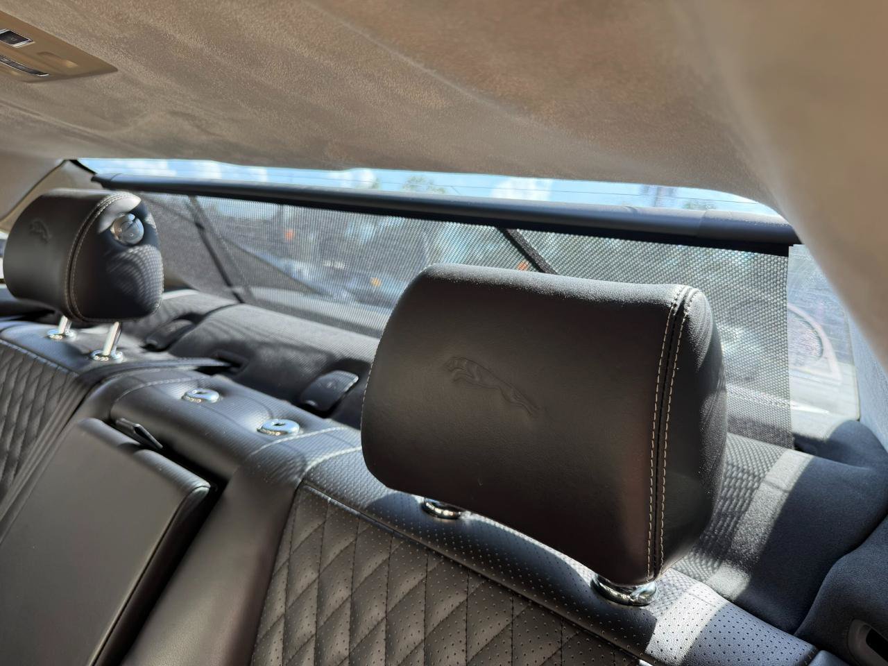 Used 2016 Jaguar XJ L Supercharged RWD image 44