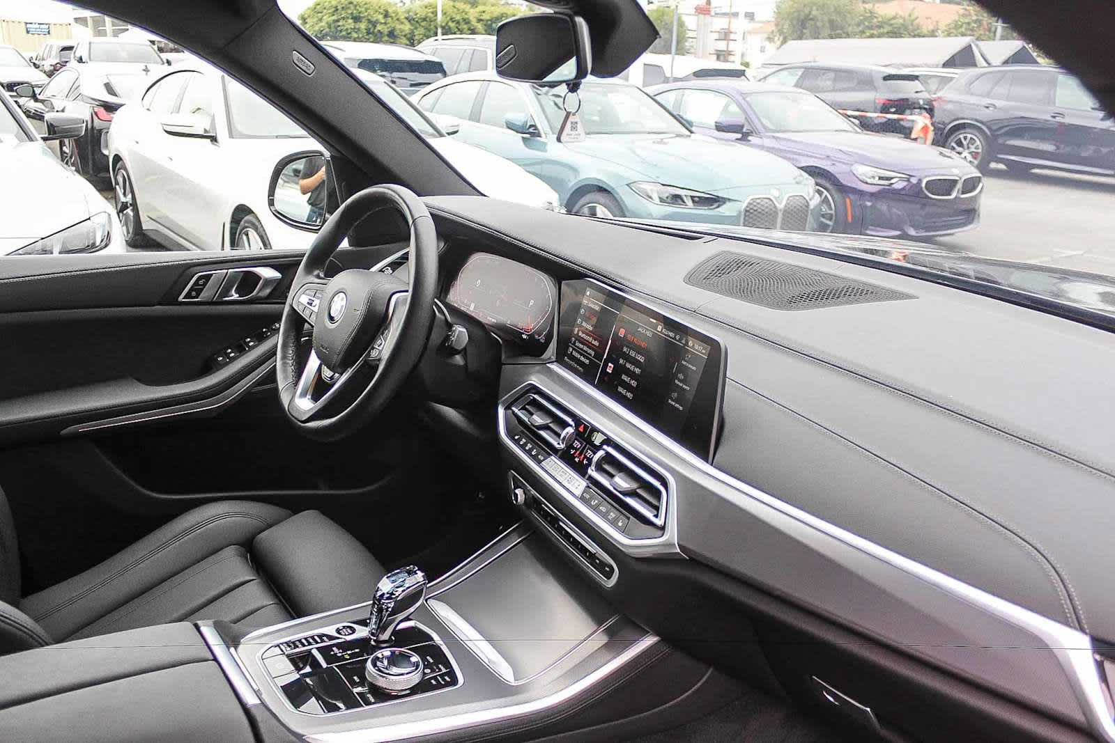 Used 2022 BMW X5 sDrive40i w/ Premium Package RWD image 15