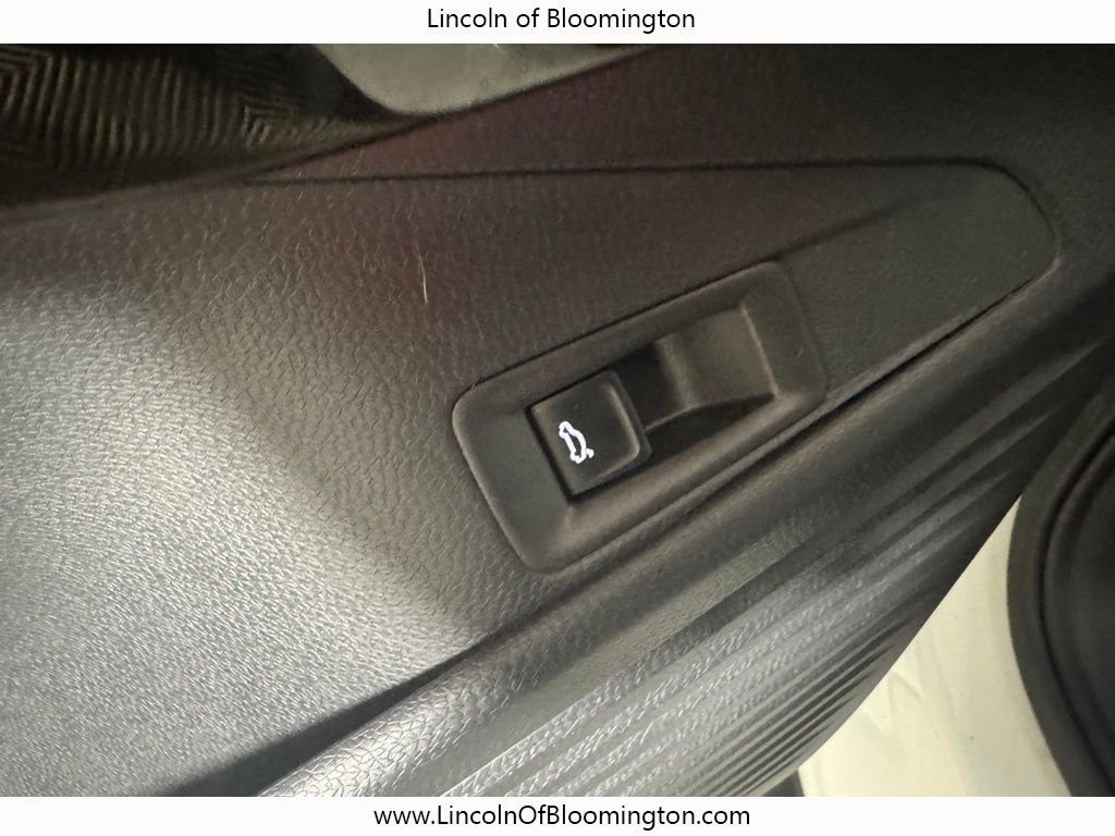 Used 2023 Volkswagen ID.4 Pro S Plus AWD/4WD image 46