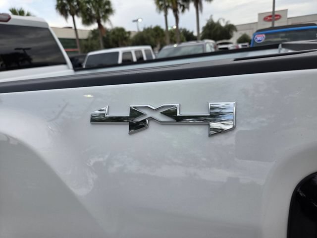 Used 2026 GMC Sierra 2500 Pro w/ Convenience Package AWD/4WD image 11