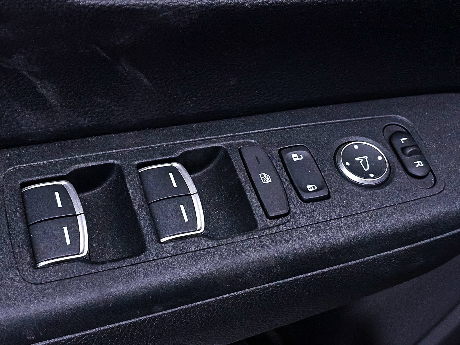 Used 2024 Honda CR-V Sport Touring image 18